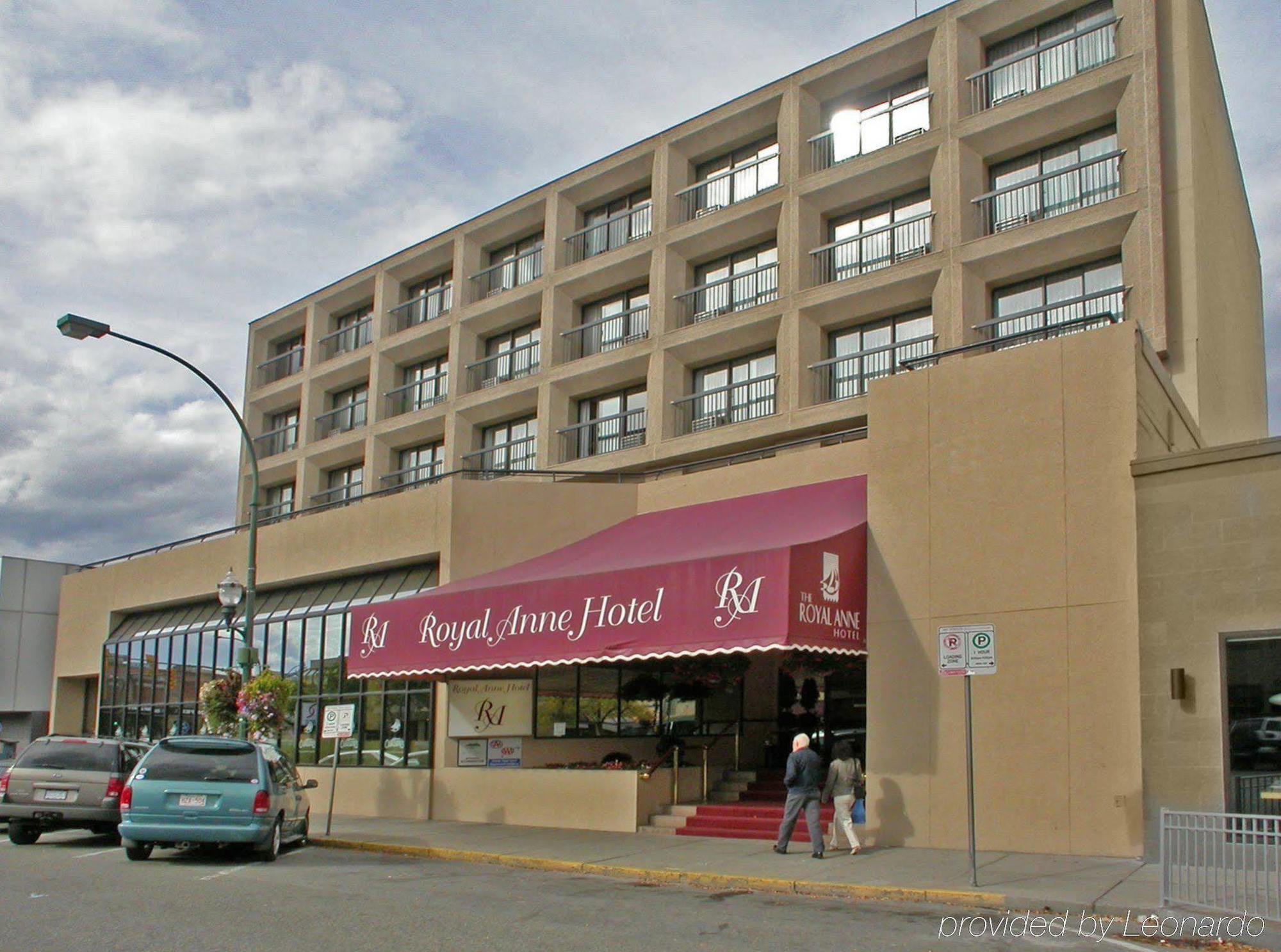 The Royal Anne Hotel Kelowna Zewnętrze zdjęcie