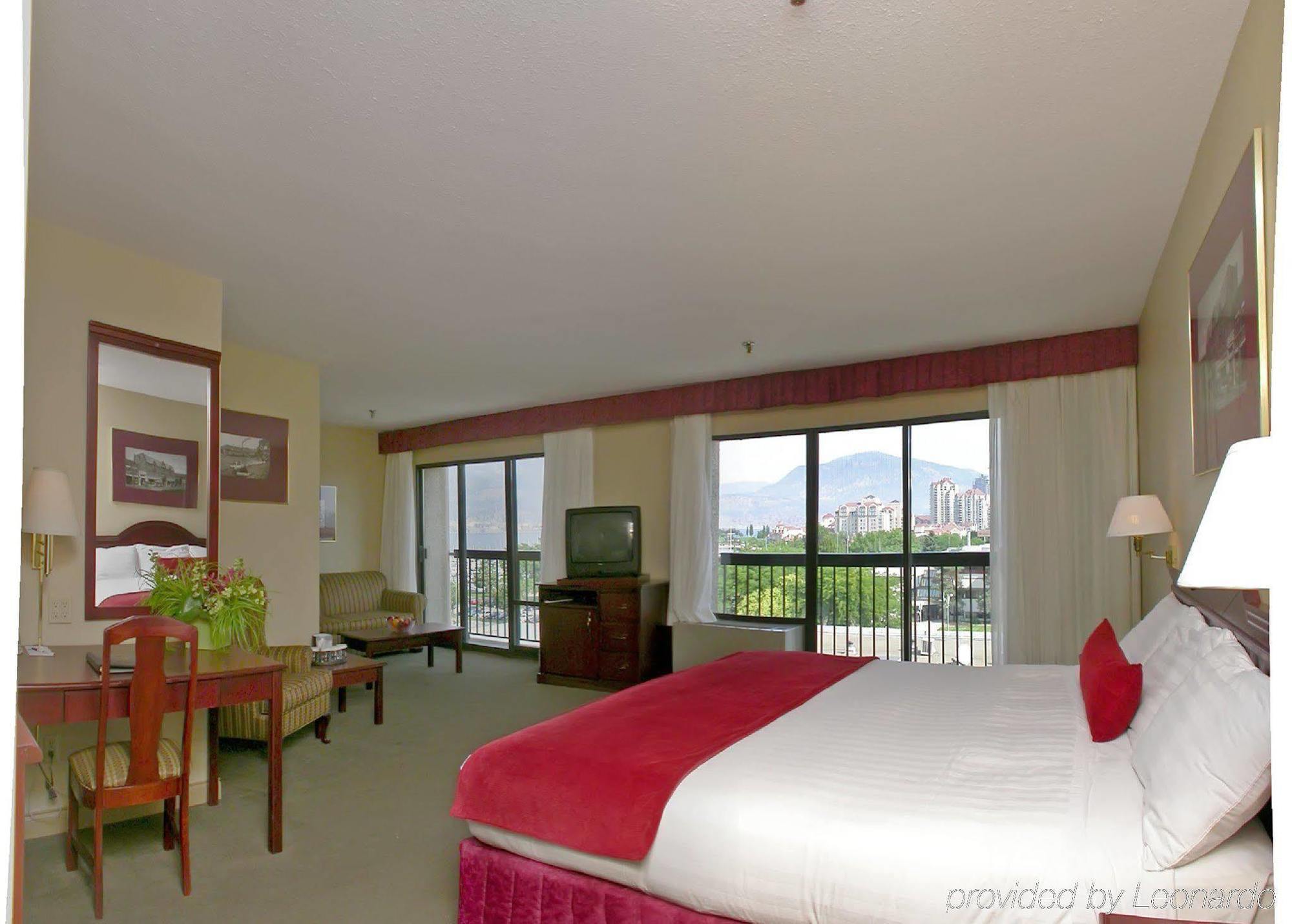 The Royal Anne Hotel Kelowna Pokój zdjęcie