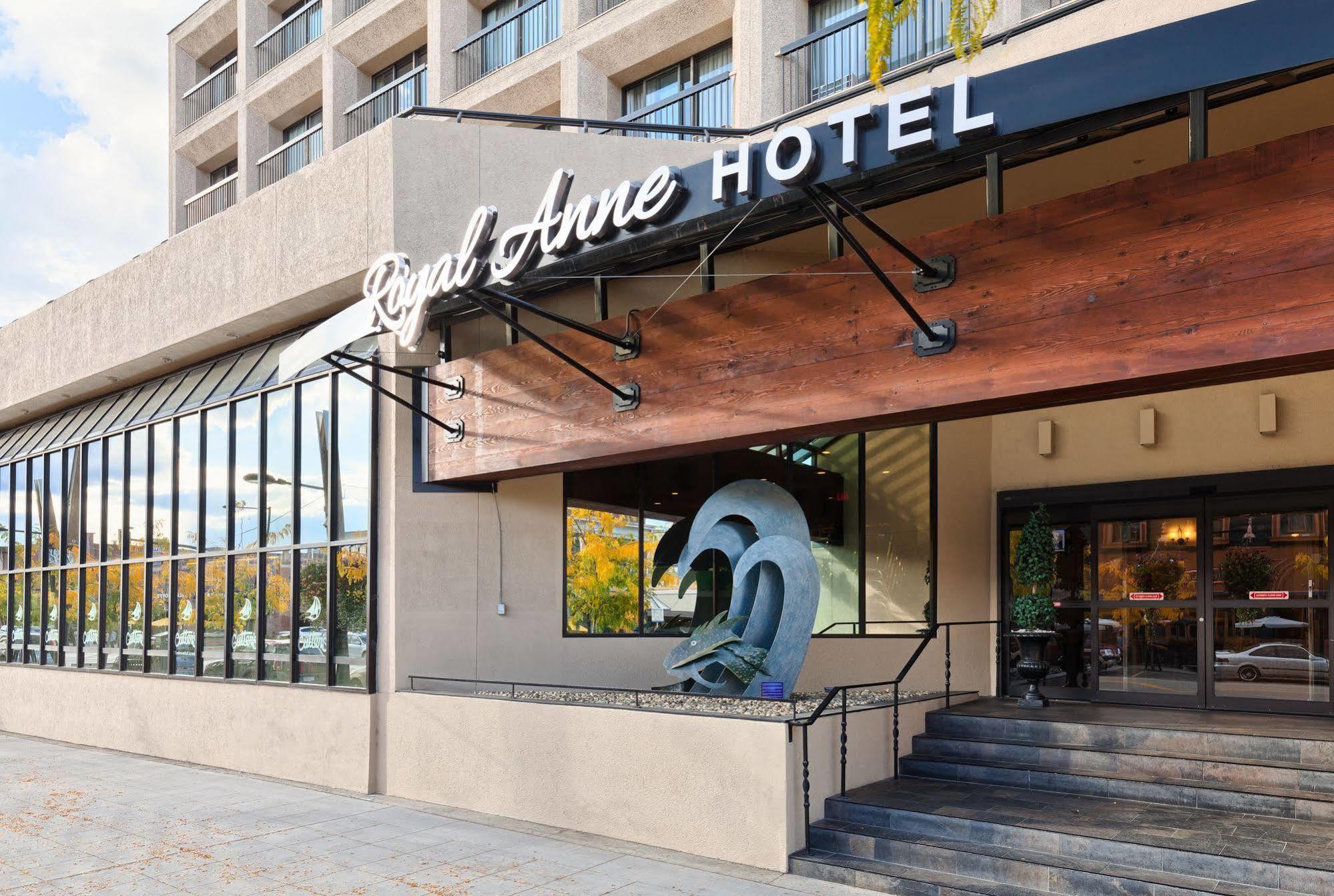 The Royal Anne Hotel Kelowna Zewnętrze zdjęcie